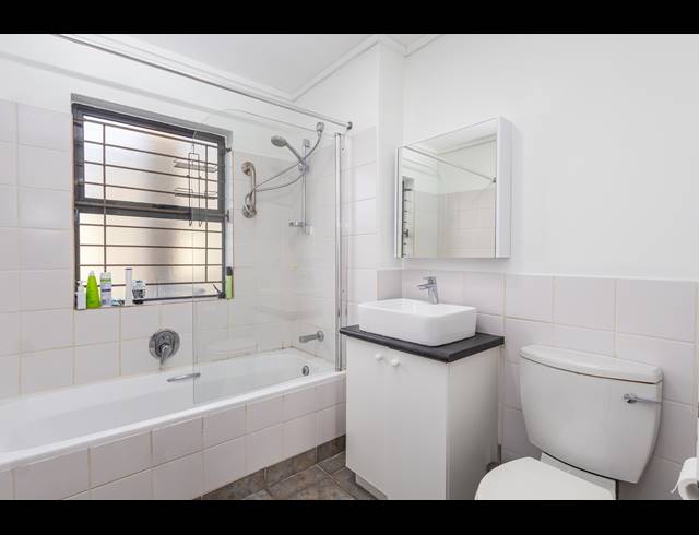 2 BEDROOM APARTMENT TO LET IN TYGER WATERFRONT